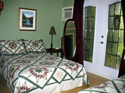 Auberge Les Deux Tours Chicoutimi Quarto foto